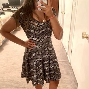 DEREK HEART Black and white patterned a-line dress